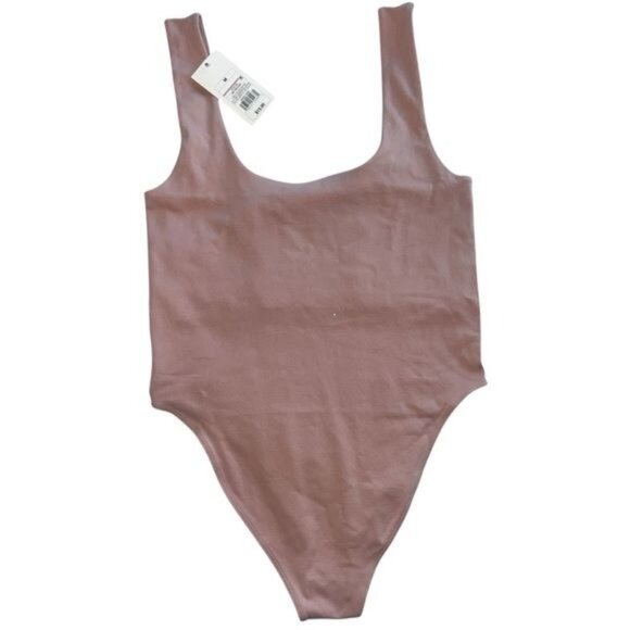 A New Day Women’s Scoop Neck Bodysuit Light Pink Size M Nylon Blend Stretch - Picture 2 of 6